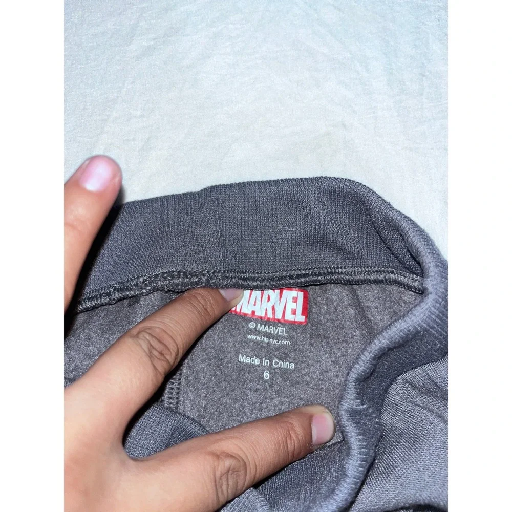 Marvel Avengers Find‎ Your Power Gray Jogger Pants Kids Size 6 - Picture 2 of 3